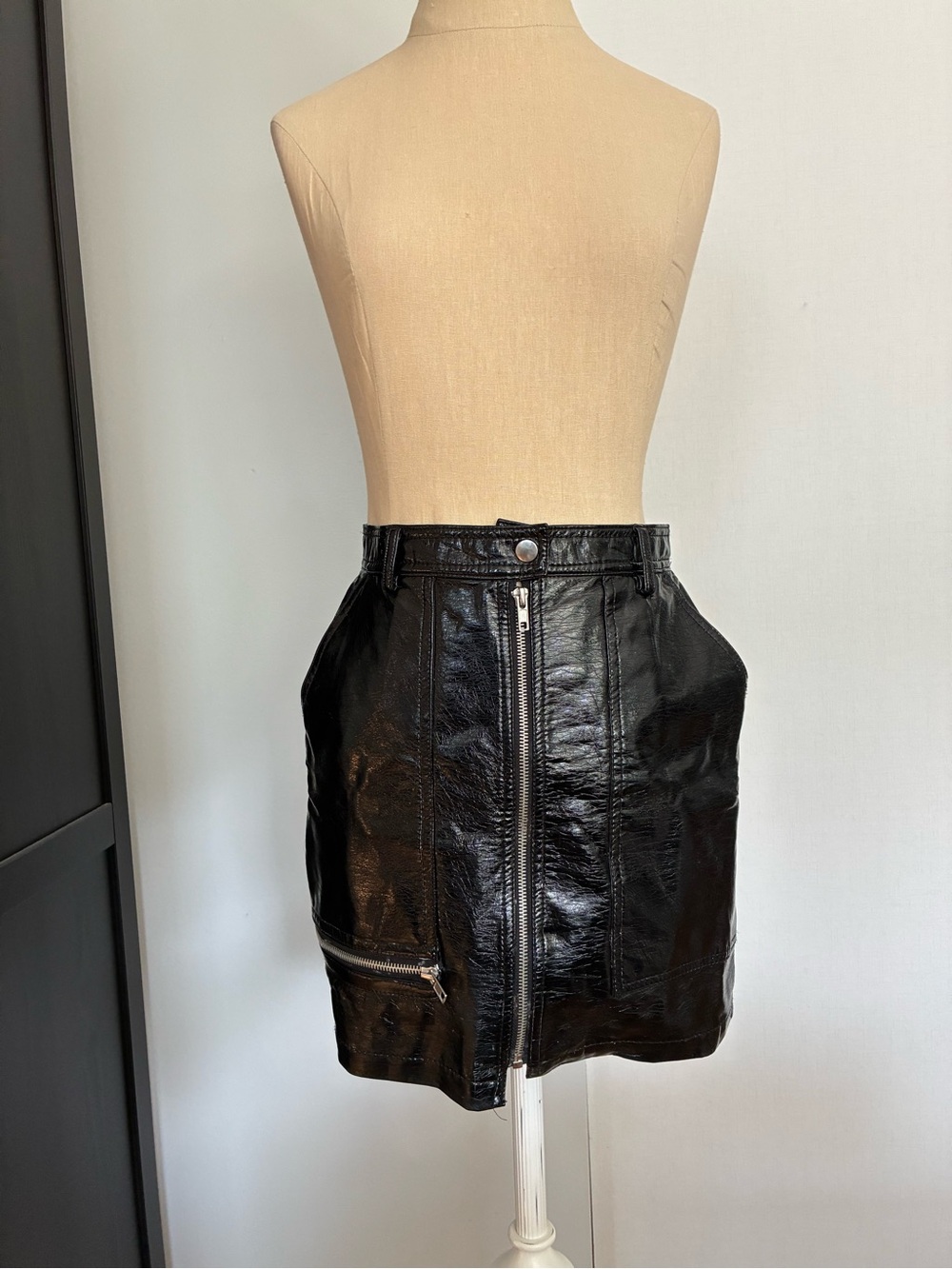 silence + noise Black Faux Leather Zip-Front Mini Skirt